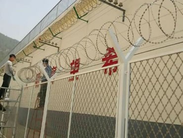 深圳刀片刺繩圍欄網